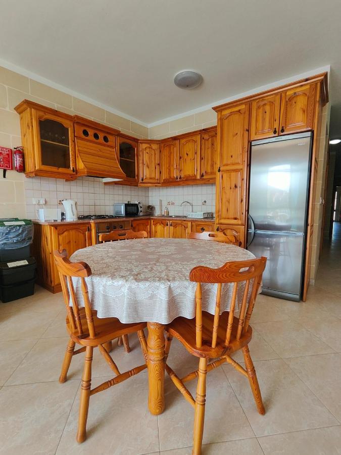 Seaview Apartment Zebbug  Extérieur photo