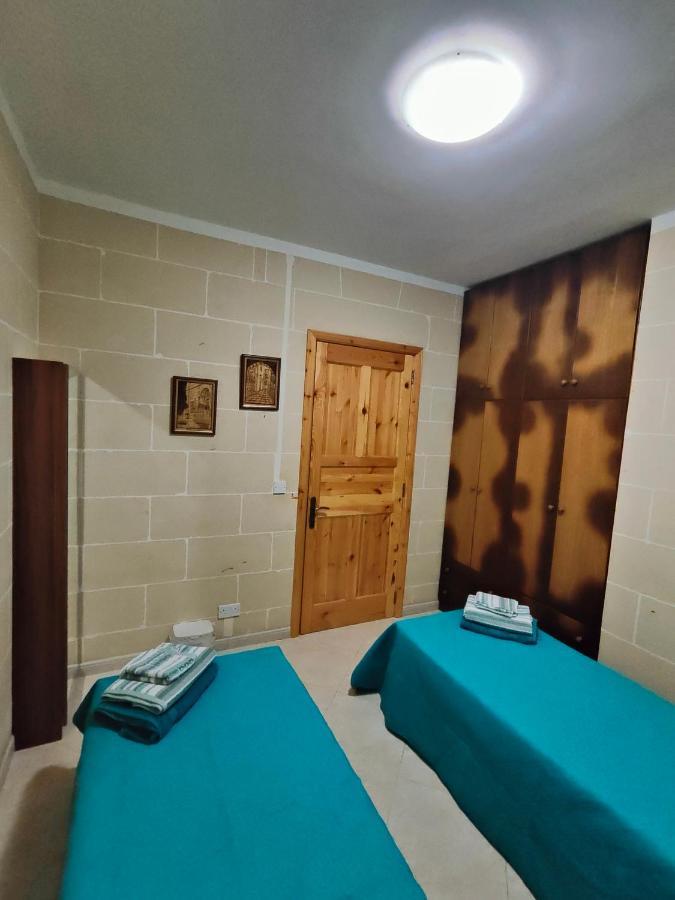 Seaview Apartment Zebbug  Extérieur photo